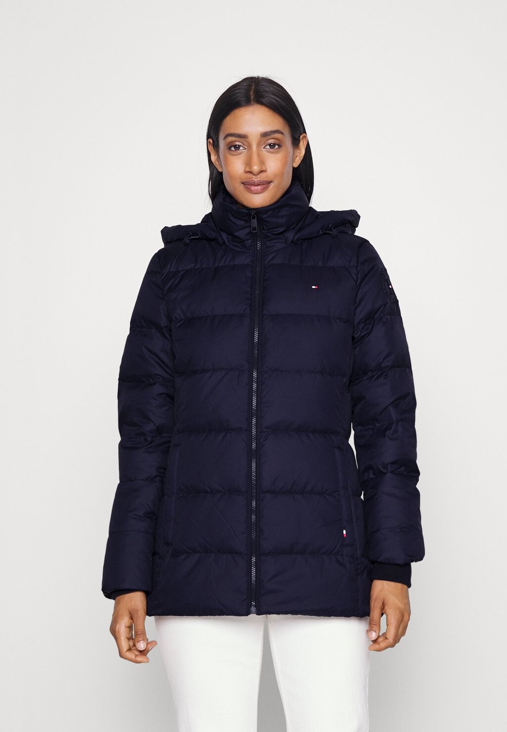 

Пуховик Tommy Hilfiger