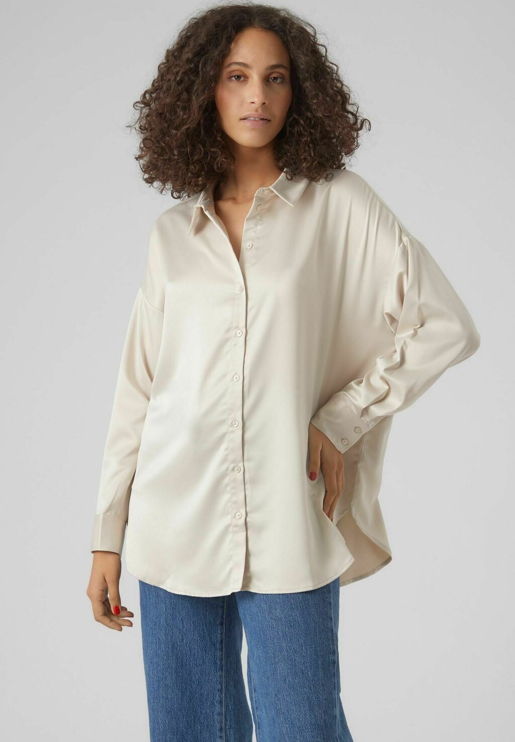 

Рубашка Vero Moda, молочный