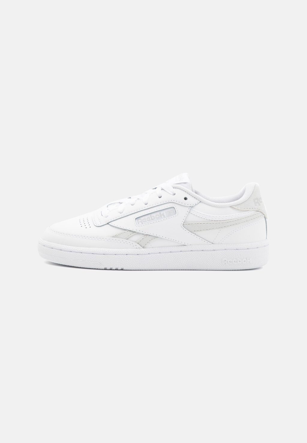 

Кроссовки Reebok CLUB C, цвет footwear white/steely fog/silver metallic