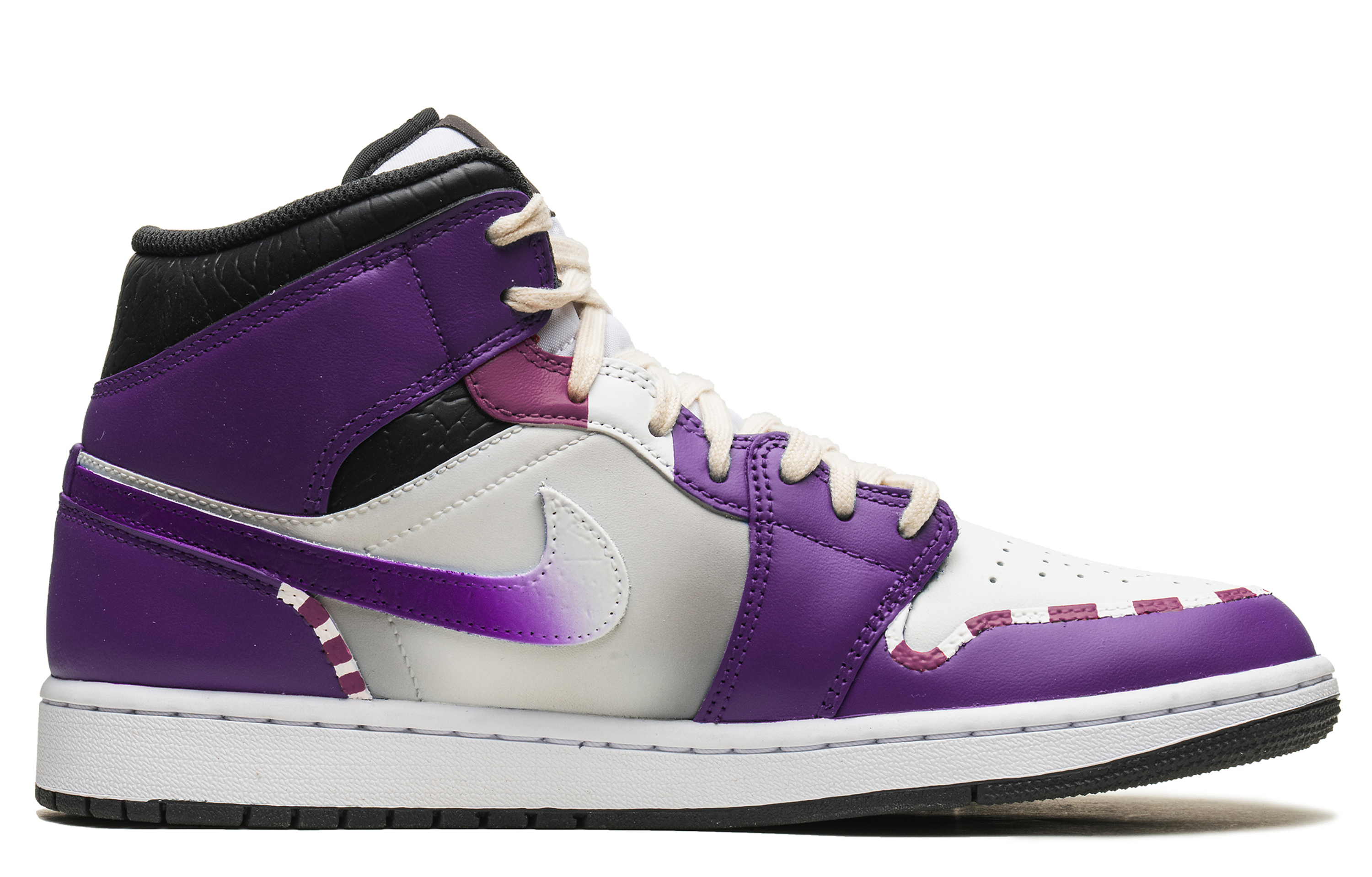 

Кроссовки Air Jordan 1 Vintage Basketball Shoes Men Mid-top White/black/purple, фиолетовый