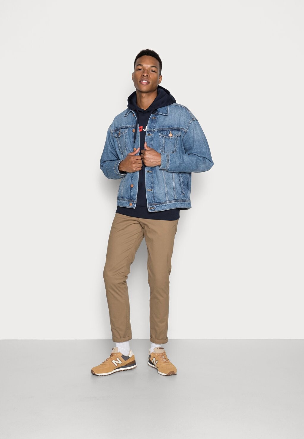 

Худи Jack & Jones