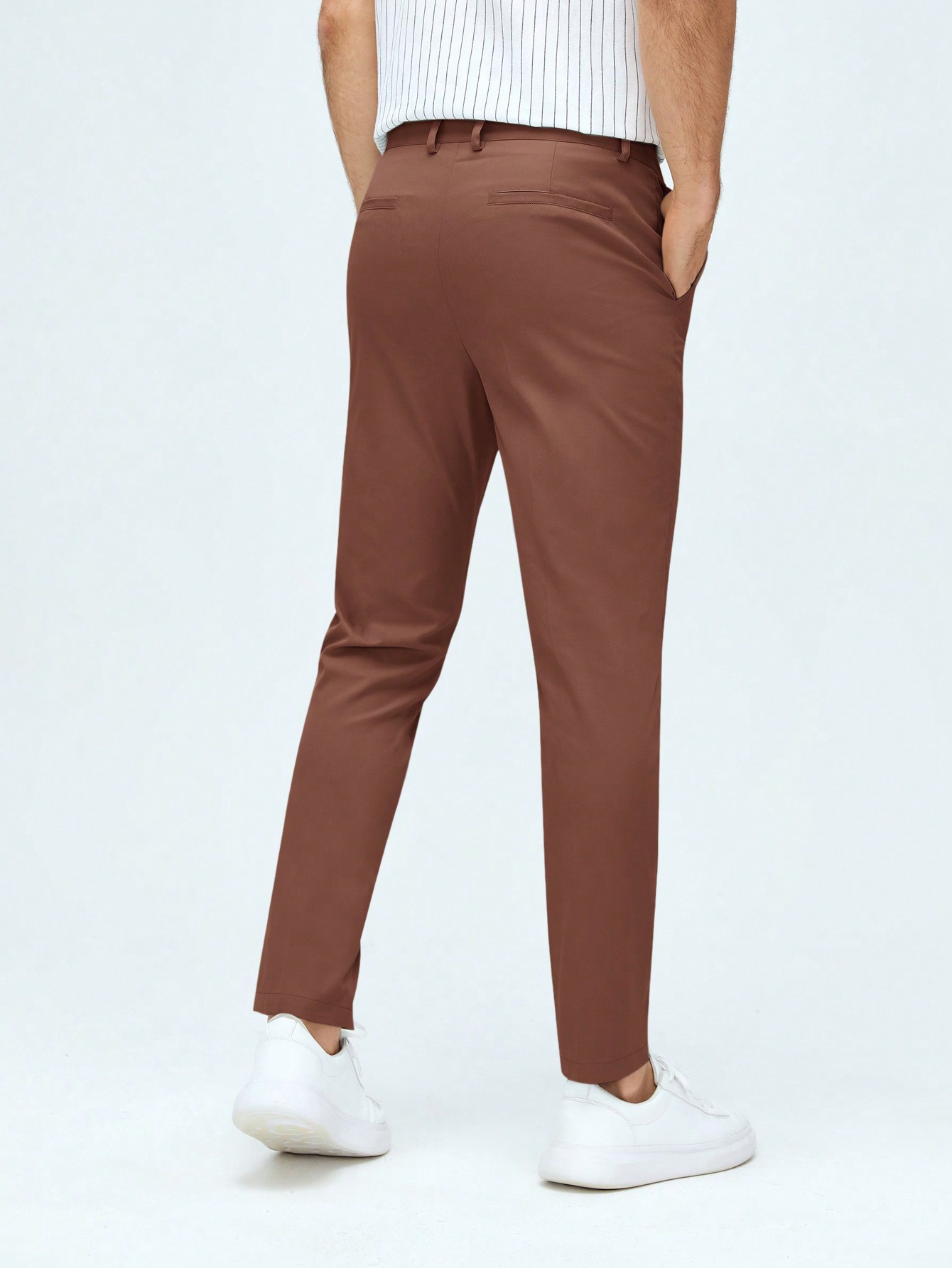 Мужские классические классические брюки из тканого материала с боковыми карманами Manfinity Mode, коричневый