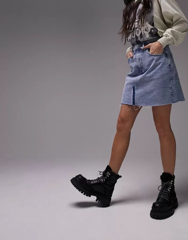 

Голубая джинсовая юбка с завышенной талией и накладным карманом Topshop