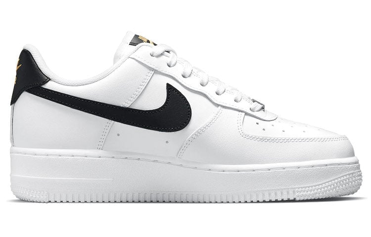 

Кроссовки женские Nike Air Force 1 Low '07 Essential White Black Gold Mini Swoosh