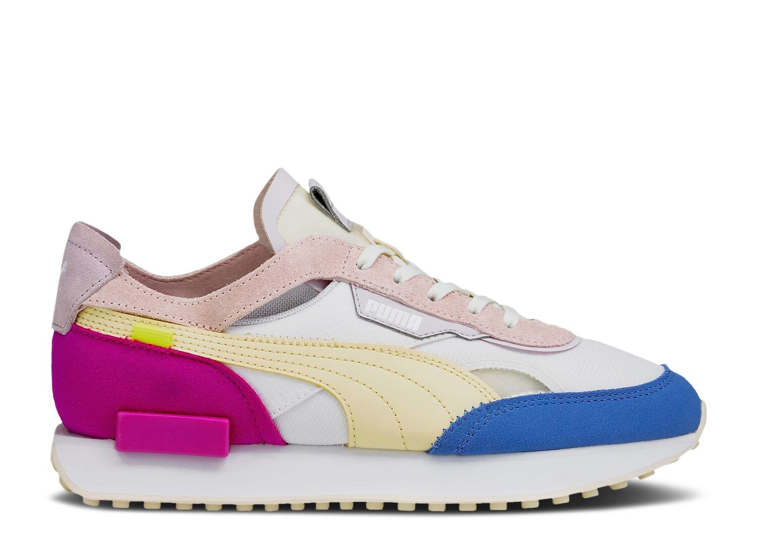 

Кроссовки Puma Wmns Future Rider Cut-Out 'White Anise Flower', белый