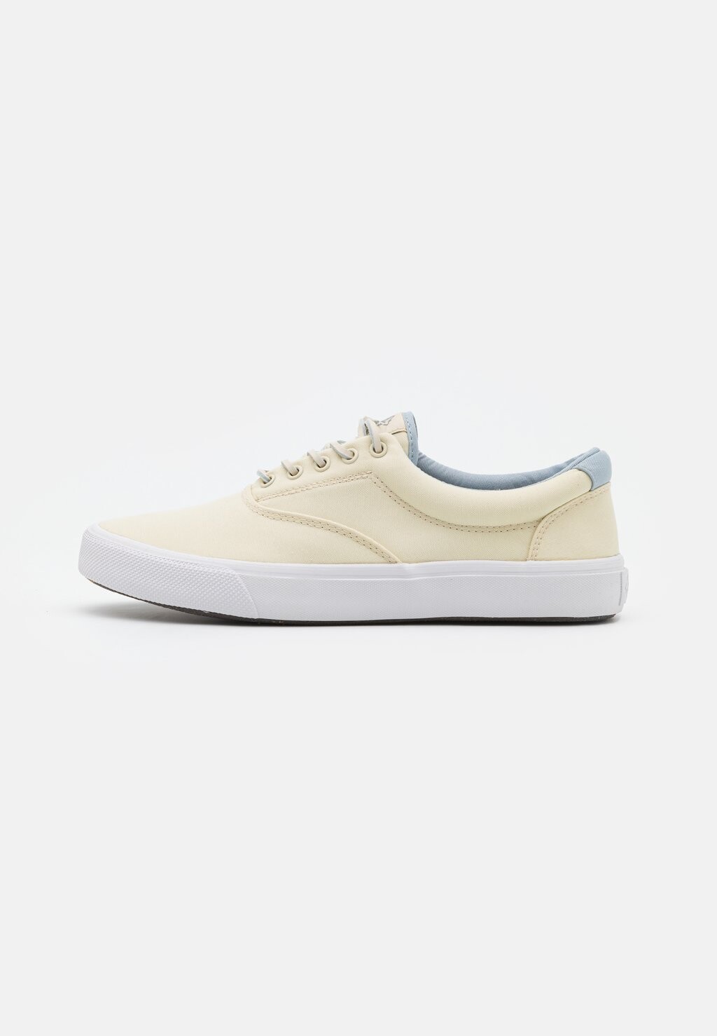 

Кроссовки Sperry