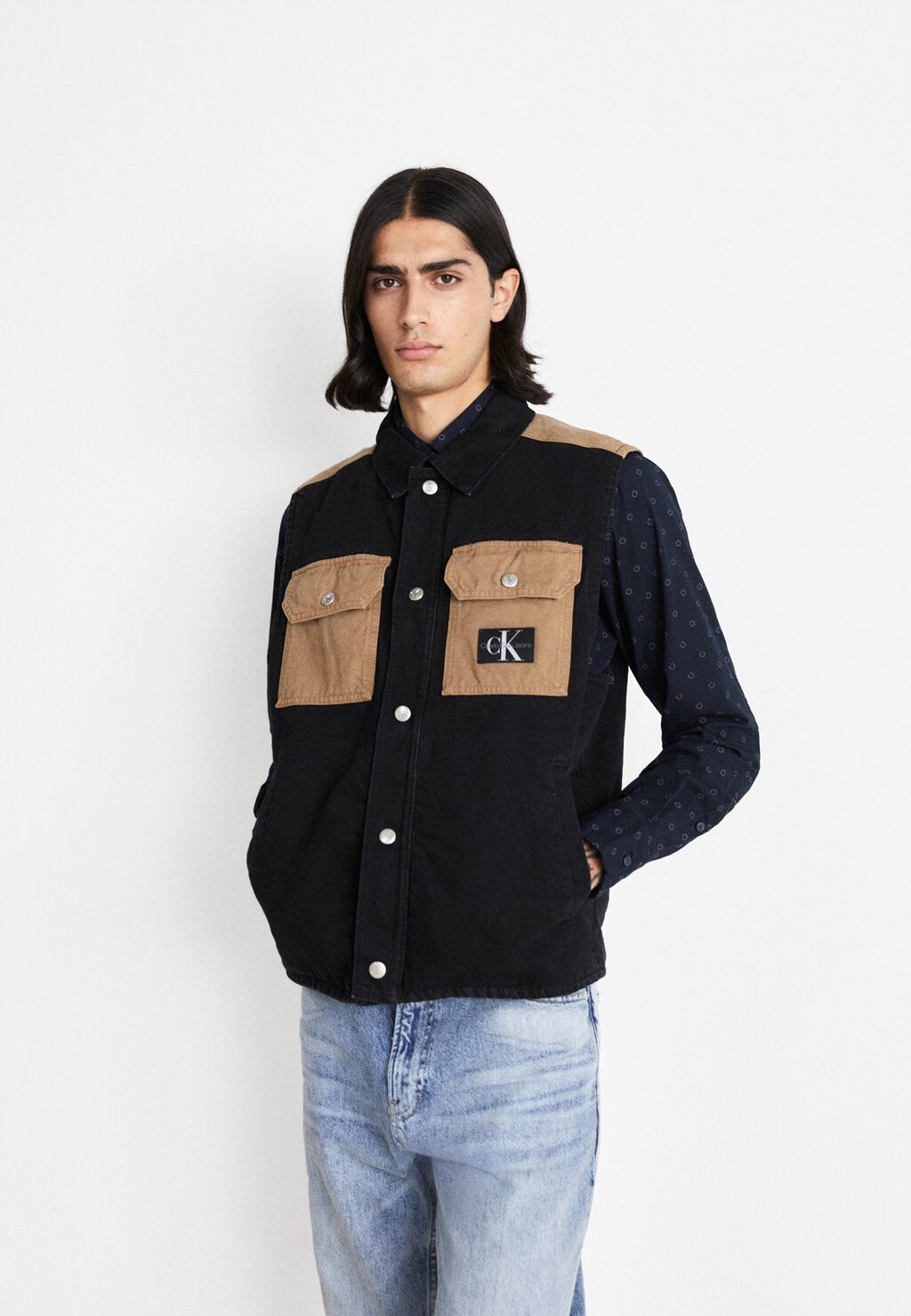 

Жилет Calvin Klein Jeans
