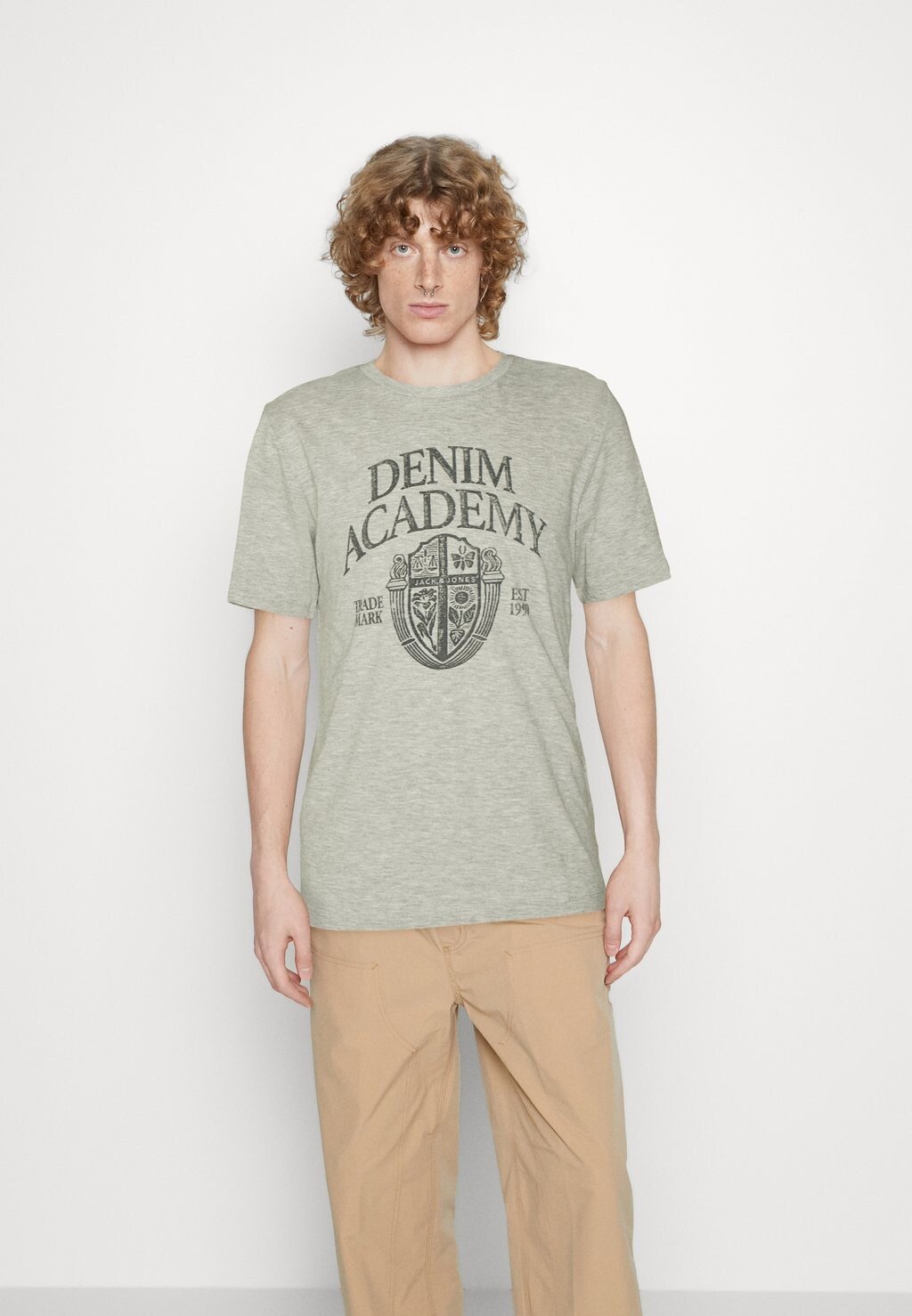 

Футболка с принтом Jack & Jones, светло-серый