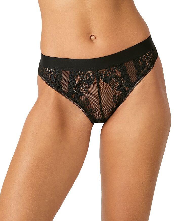 

На разогреве Cheeky Bikini b.tempt'd by Wacoal