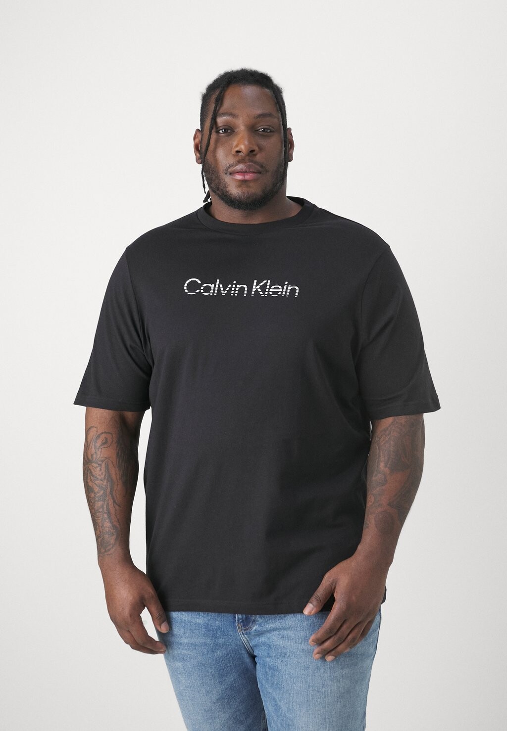 

Футболка с принтом Degrade Logo Calvin Klein, черный