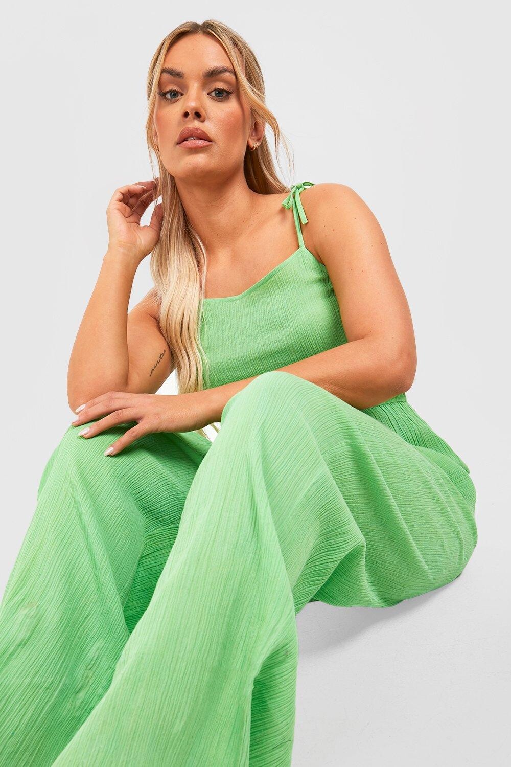 

Пляжный комбинезон Plus из марлевой ткани boohoo, зеленый