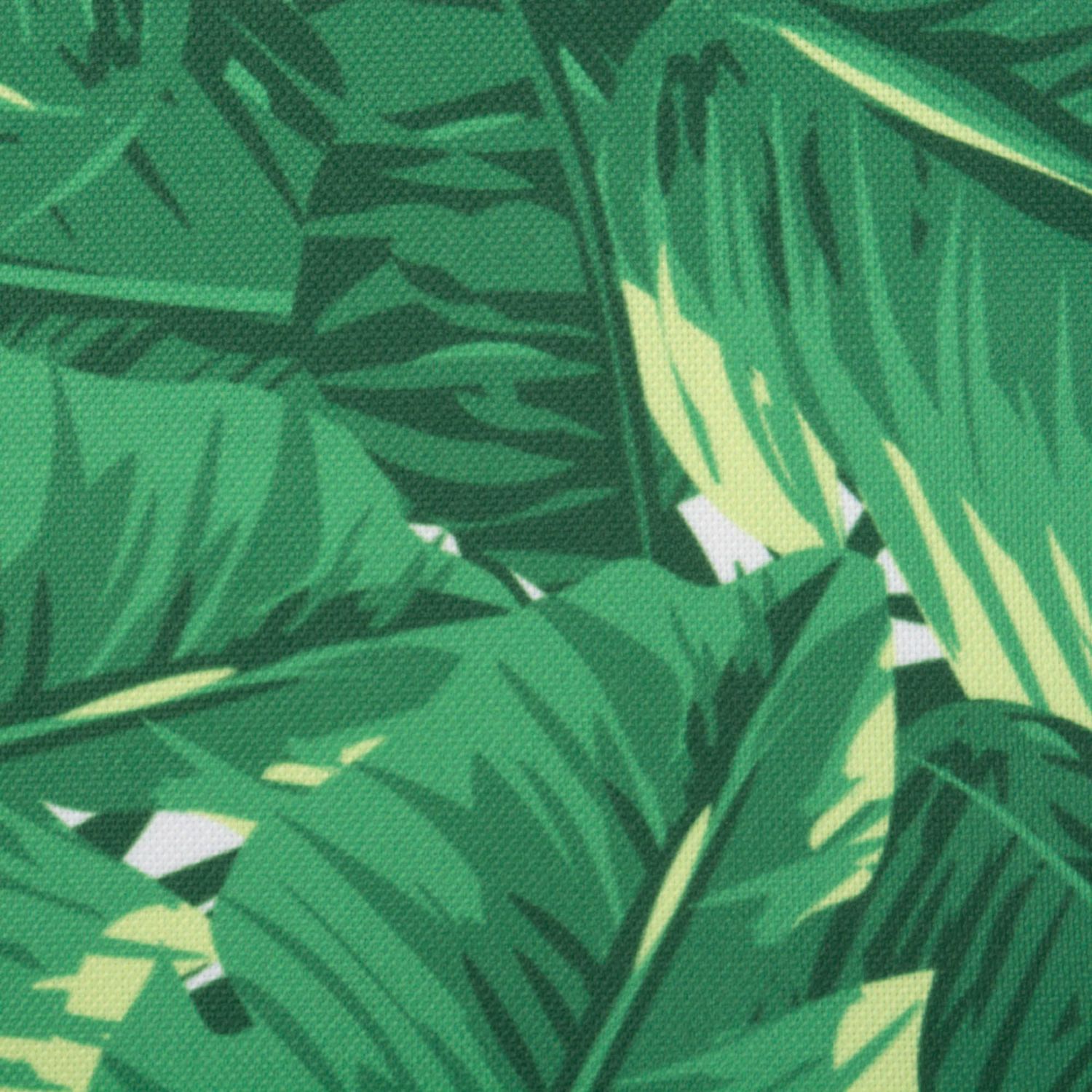 Прямоугольная скатерть из зелено-белых банановых листьев размером 60 x 120 дюймов.