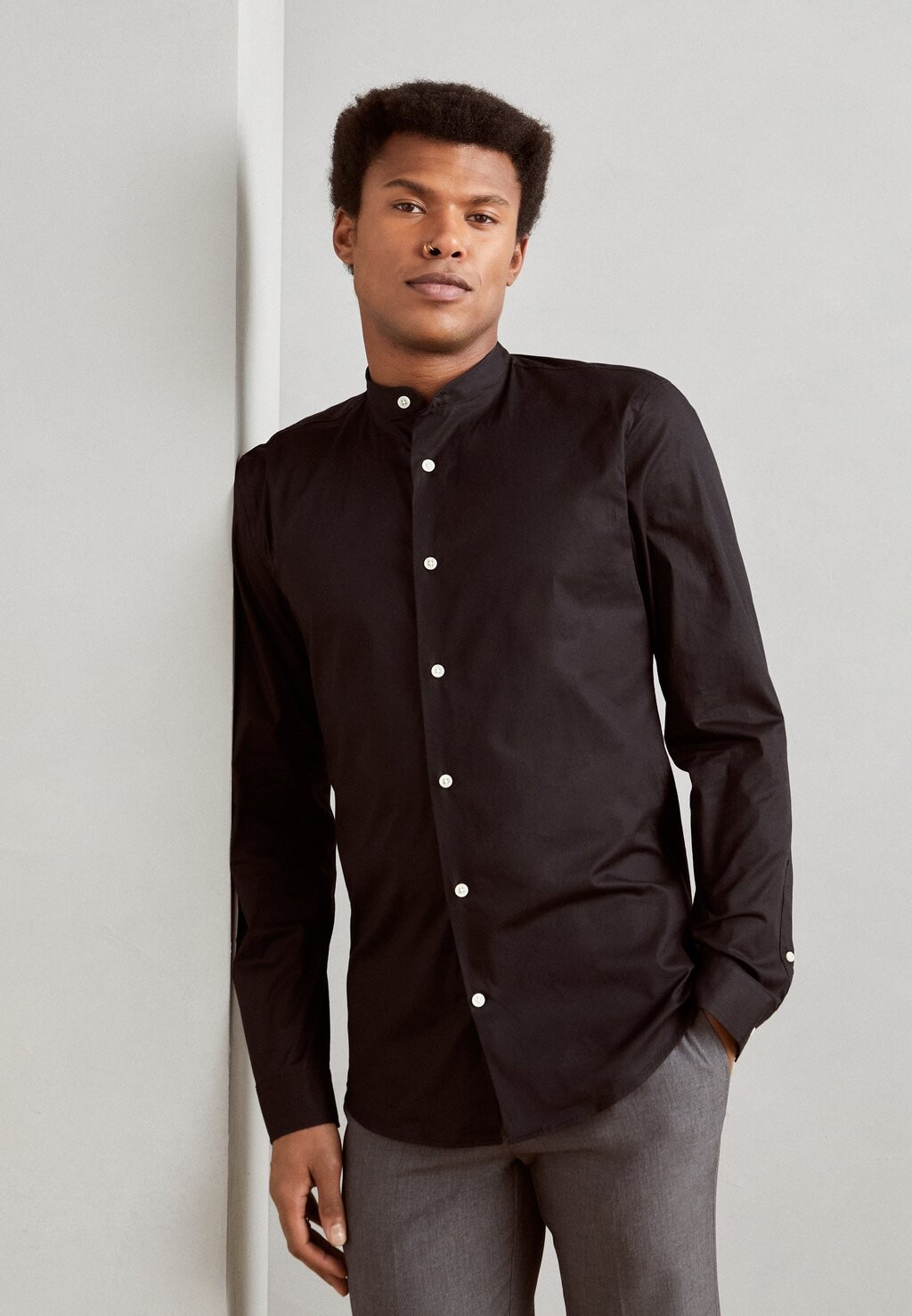 

Рубашка Mandering Collar Shirt Lindbergh, черный