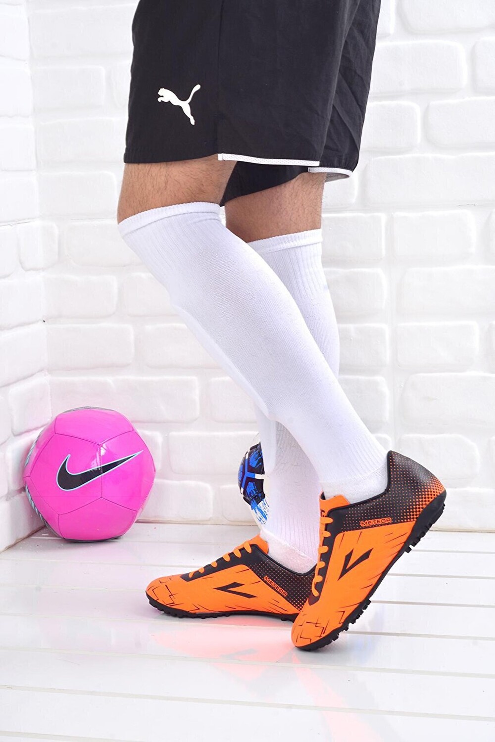 

Мужские футбольные бутсы Meteor Astroturf Lig, апельсин
