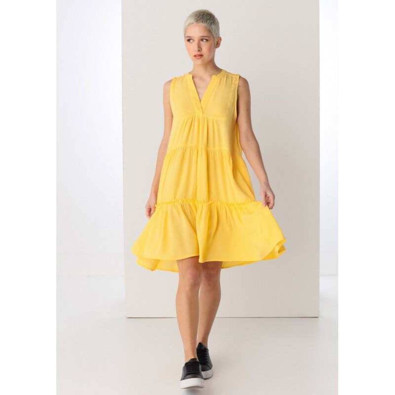 

Короткое платье Lois Jeans 132990-44752-2252 Sleeveless, желтый