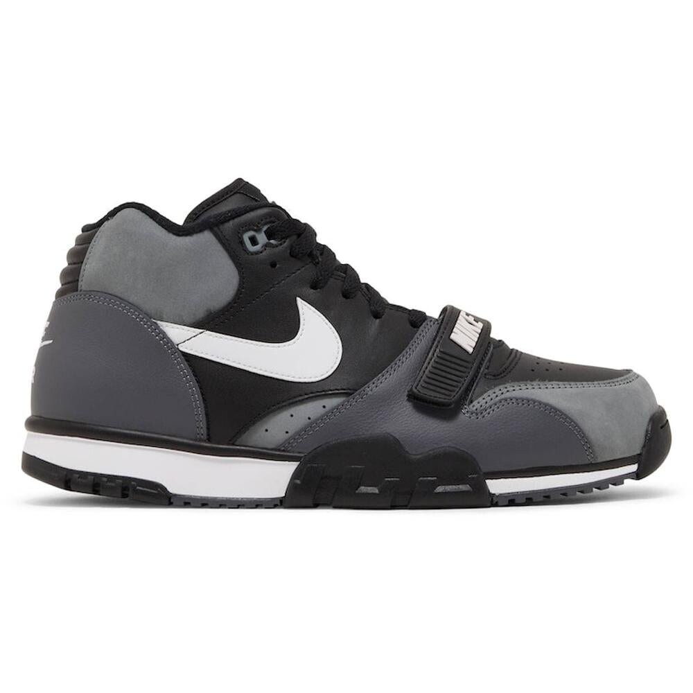 

Кроссовки Nike Air 1, черный