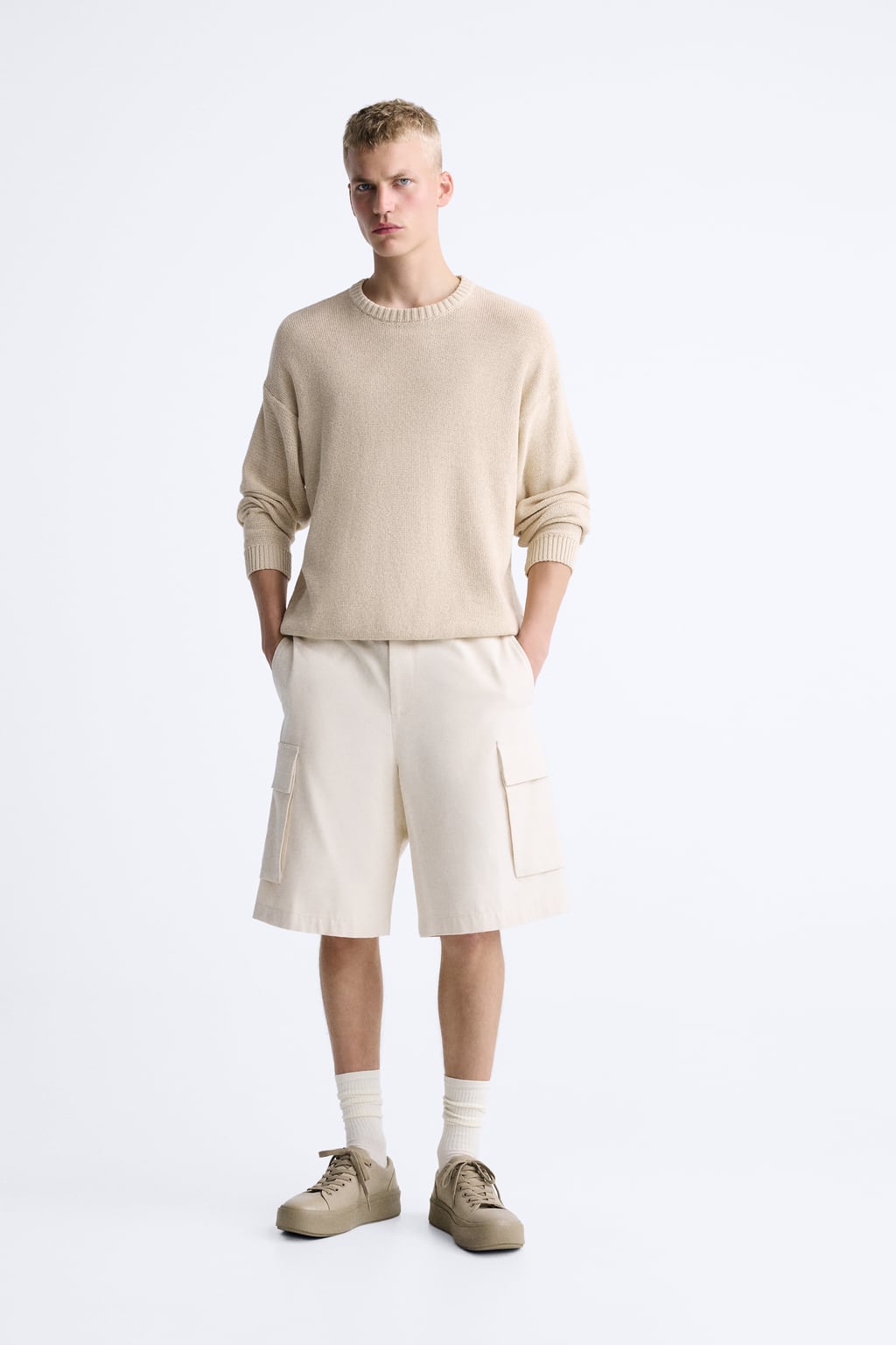 

Высокие кроссовки из массивной ткани ZARA, коричневый