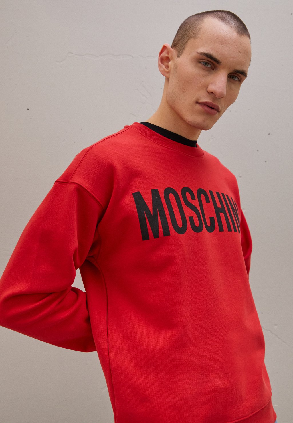 

Толстовка MOSCHINO, красный