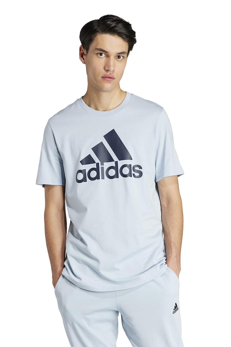 

Футболка с увеличенным логотипом Adidas Sportswear, синий