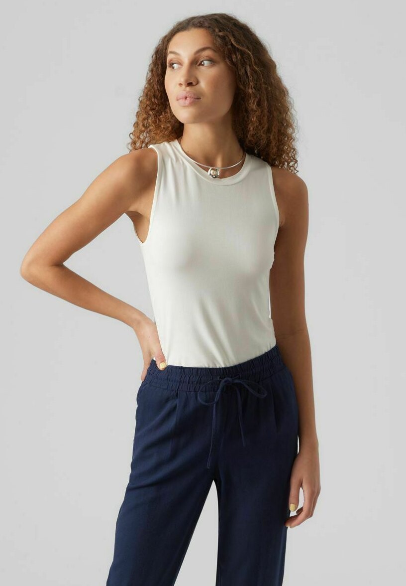 

Топ Vero Moda