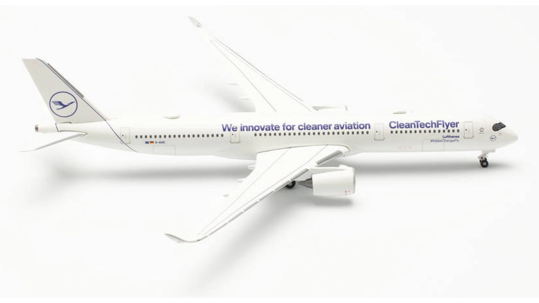 цена Wings 536653 lufthansa airbus a350-900 cleantechflyer d-aivd Herpa