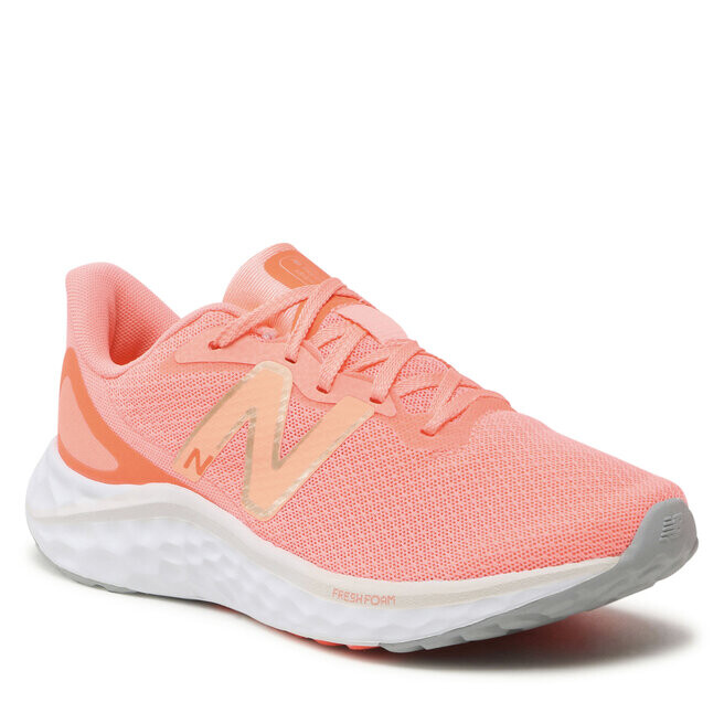 

Кроссовки New Balance FreshFoam Arishi, оранжевый