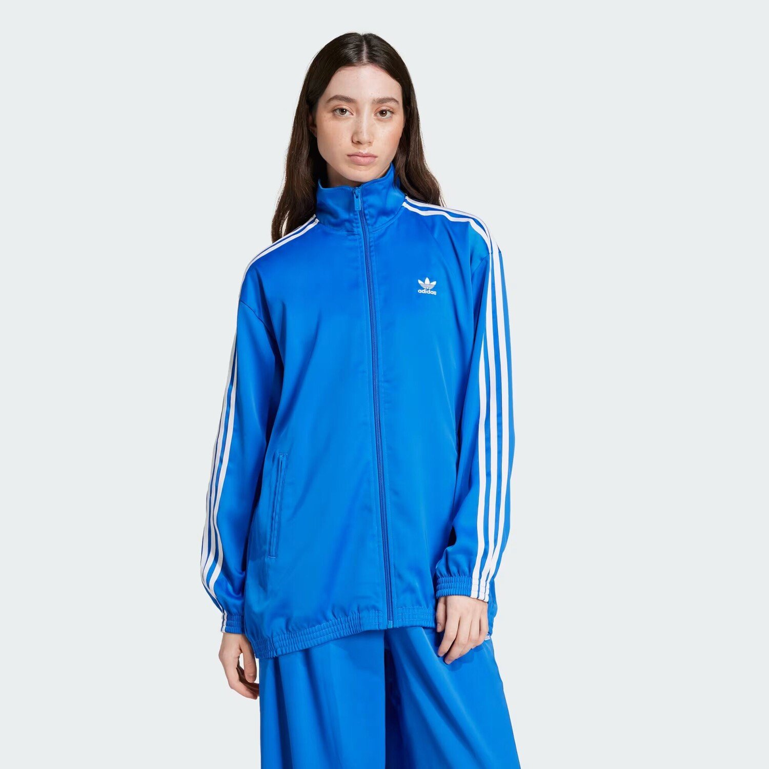 

Свободный атласный спортивный топ Adidas, цвет Blue