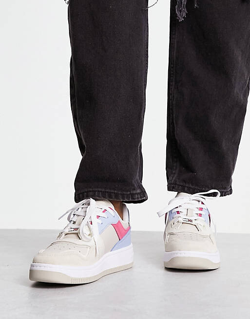 

Разноцветные кожаные кроссовки на платформе Tommy Jeans Meg