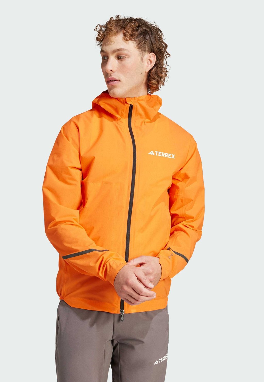 Жёсткая куртка TERREX XPERIOR 2.5L LIGHT RAIN.RDY JACKET Adidas Terrex, цвет semi impact orange