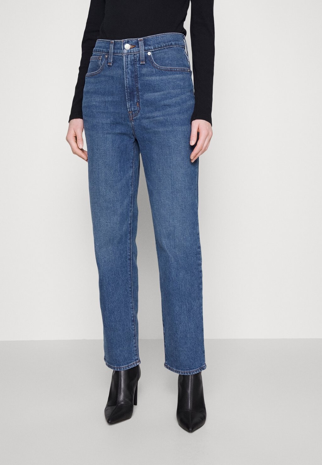 

Джинсы прямого кроя Madewell