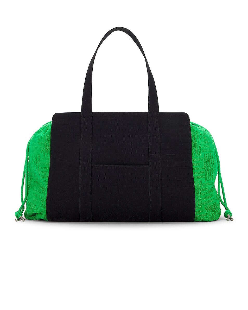 

Сумка Bottega Veneta Sbagliato Drawstring Tote, цвет Black, Grass & Silver