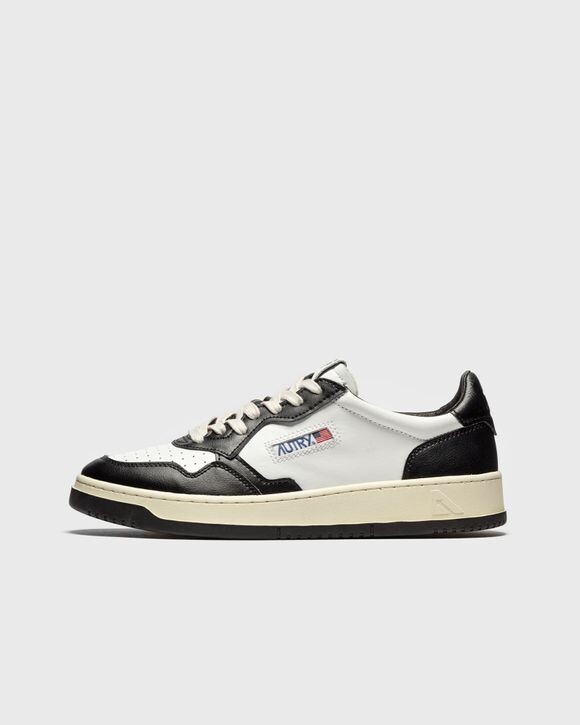 

Кроссовки Autry Action Shoes Wmns Autry 01 Low, цвет leat/leat black