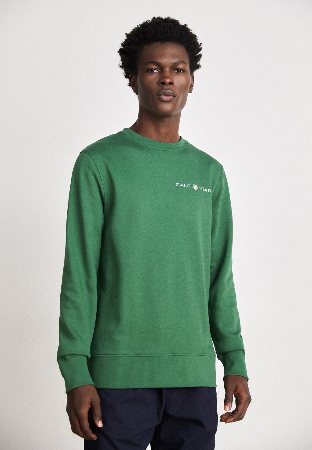 

Толстовка GANT ГРАФИЧЕСКИЙ ВЫРЕЗ, цвет forest green