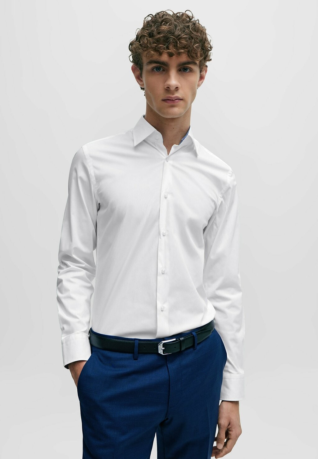 

Деловая рубашка BOSS, цвет white