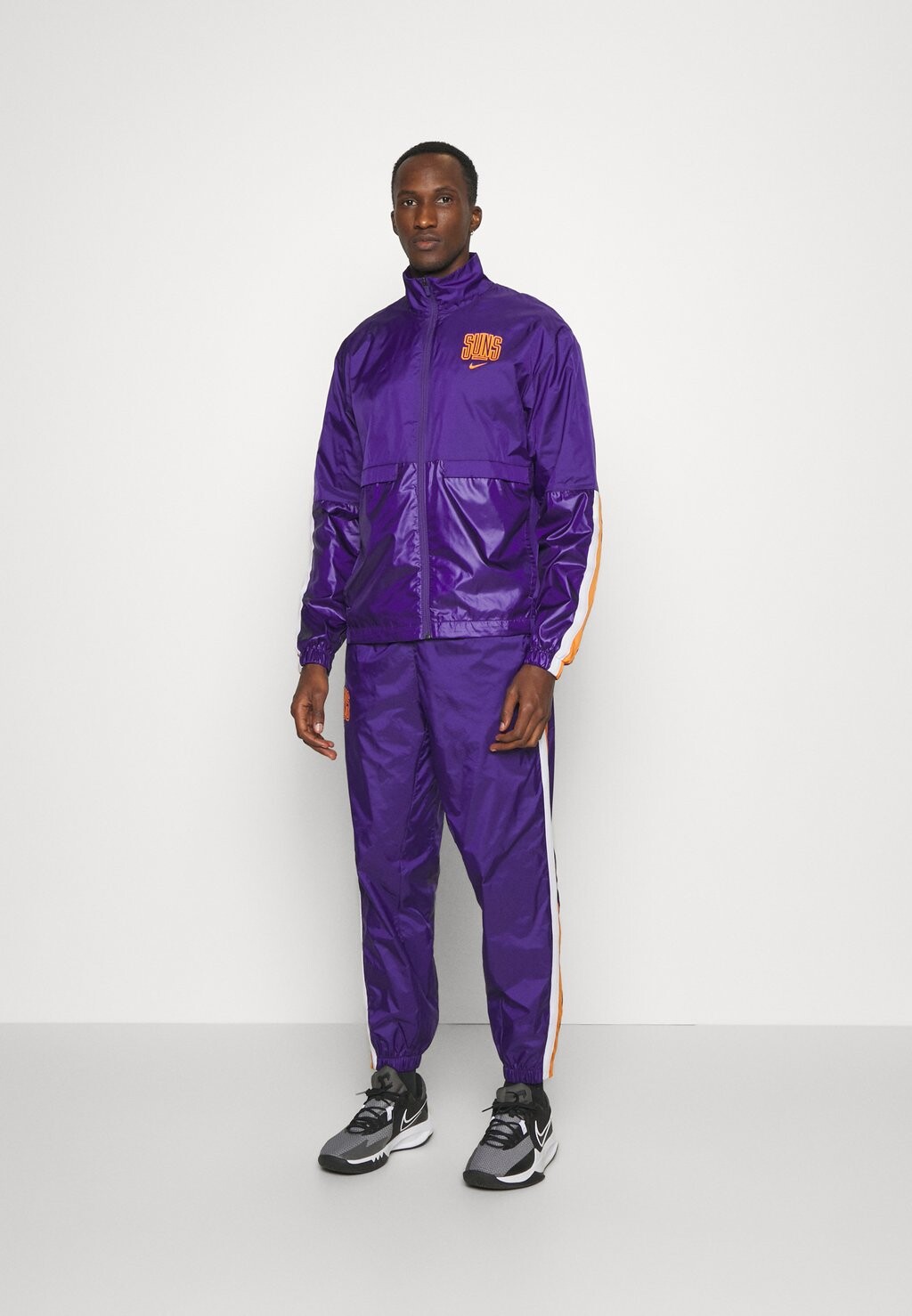 

Спортивные брюки Nike