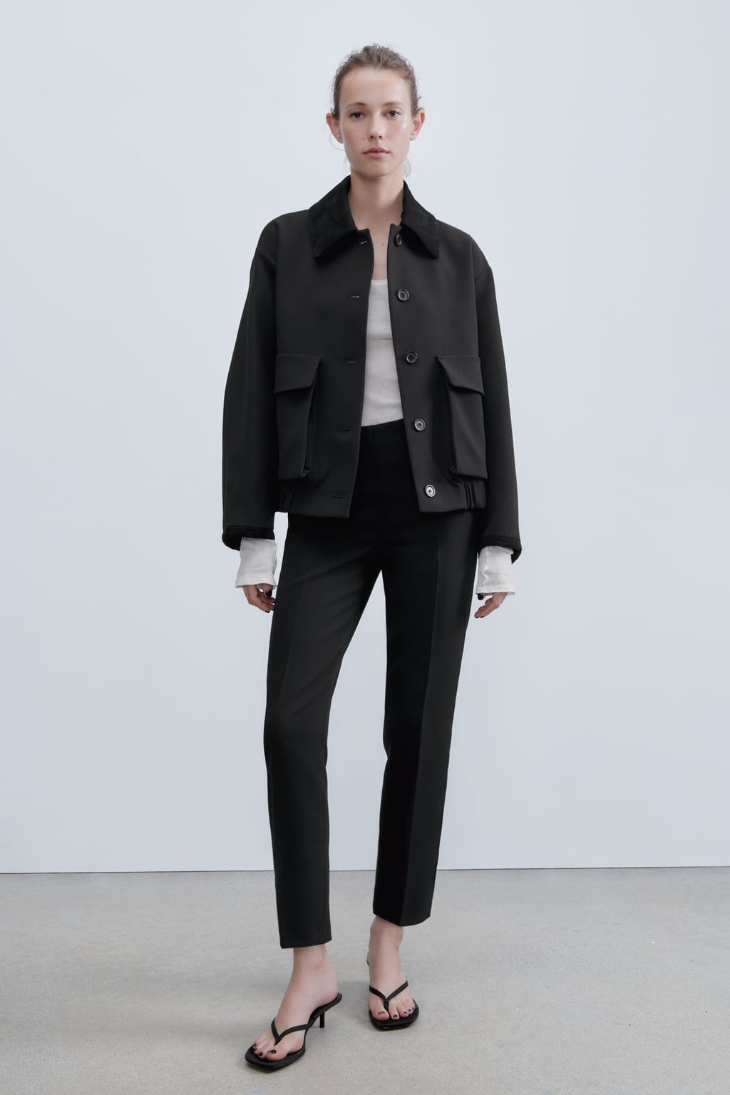 

Брюки со средней посадкой ZARA, черный