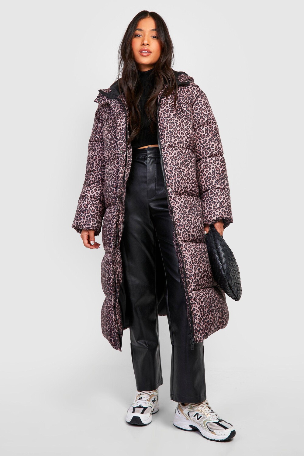 

Куртка-пуховик petite leopard с капюшоном Boohoo, натуральный