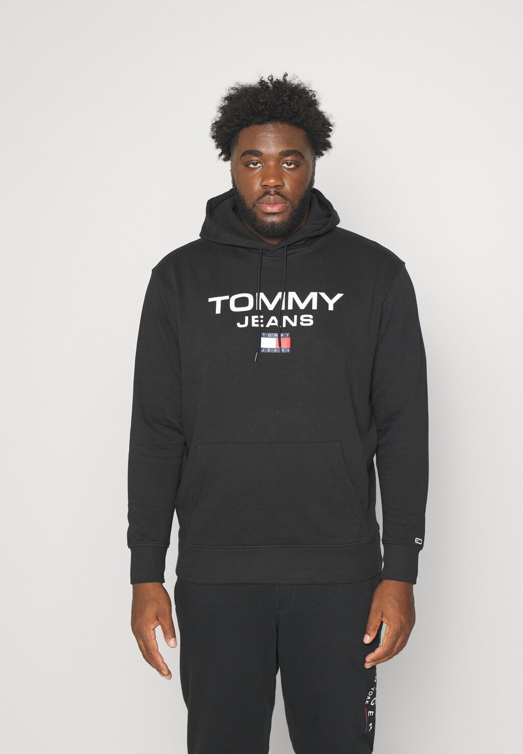 

Толстовка Tommy Jeans by Tommy Hilfiger, черный