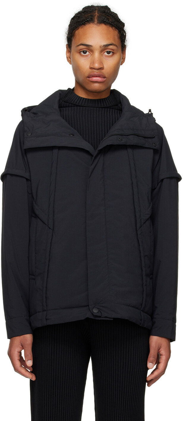 

Черная куртка в рамке HOMME PLISSe ISSEY MIYAKE, Черный