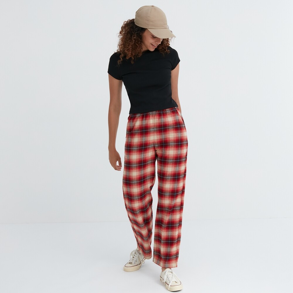 

Брюки Uniqlo эластичные фланелевые в клетку, красный