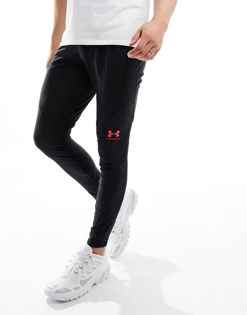 

Черные джоггеры Under Armour Challenger Pro