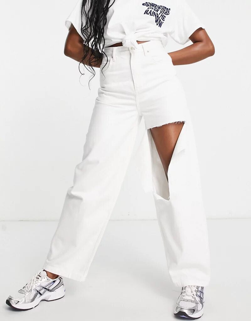 

Белые рваные мешковатые джинсы Topshop