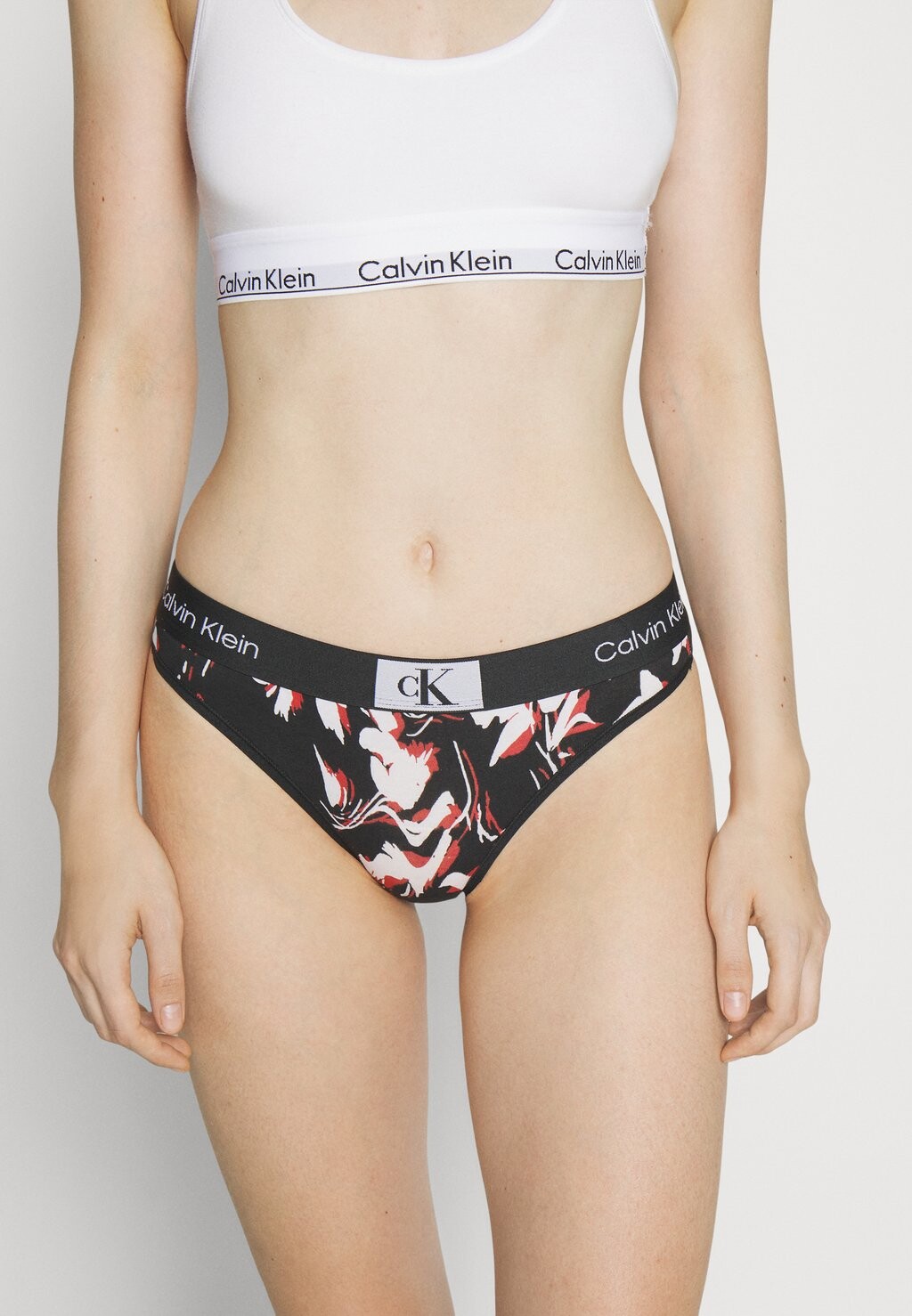 

Трусики MODERN Calvin Klein Underwear, черный