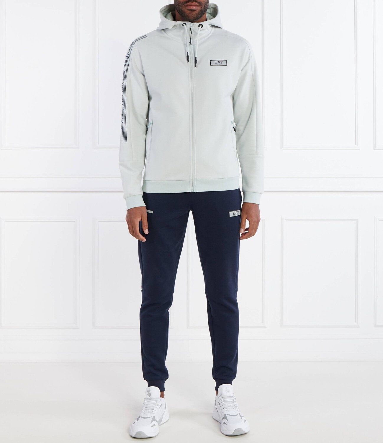 

Спортивный костюм EA7 Regular Fit, темно-синий
