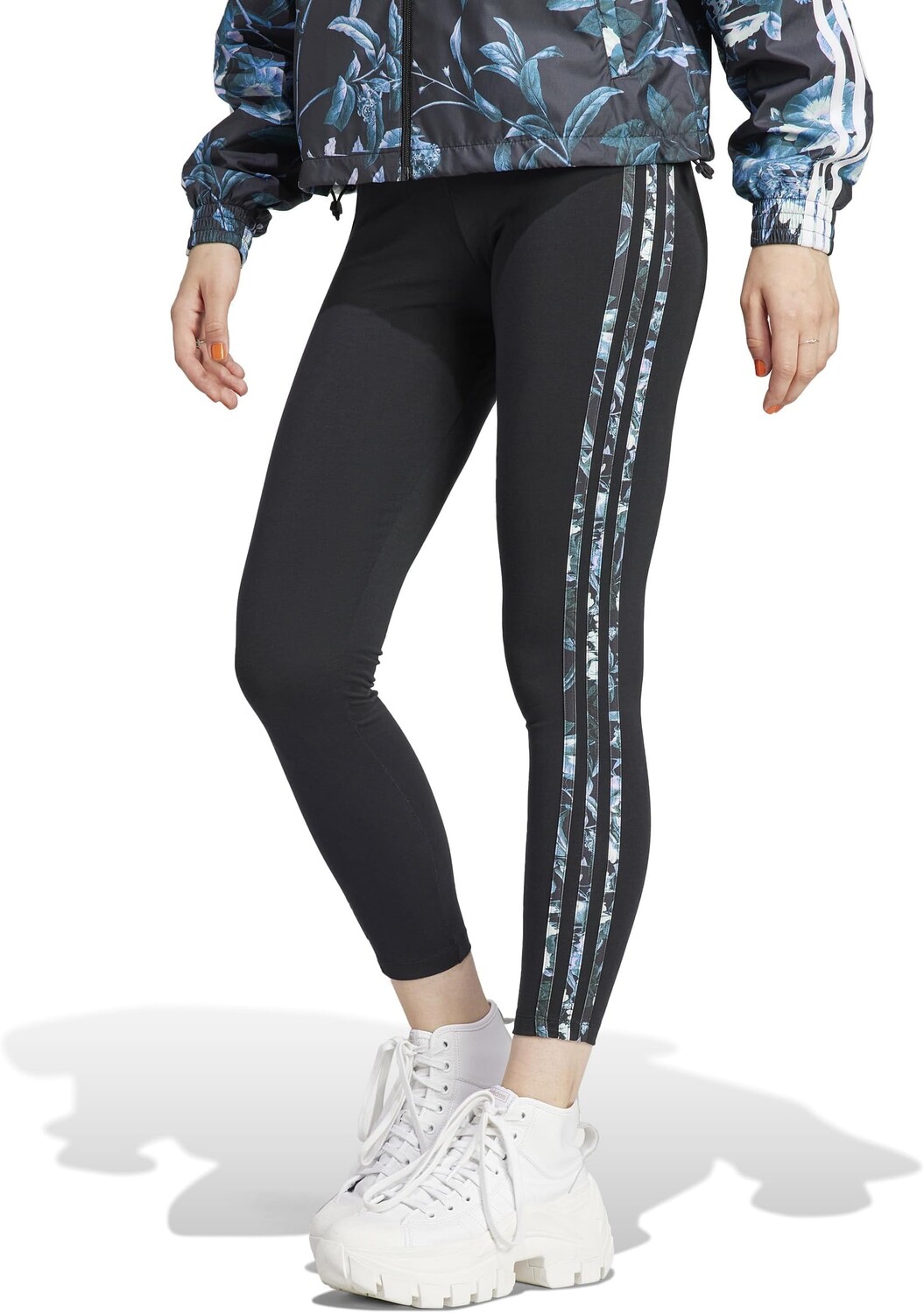 

Брюки 3-Stripes Flower Tights adidas, черный