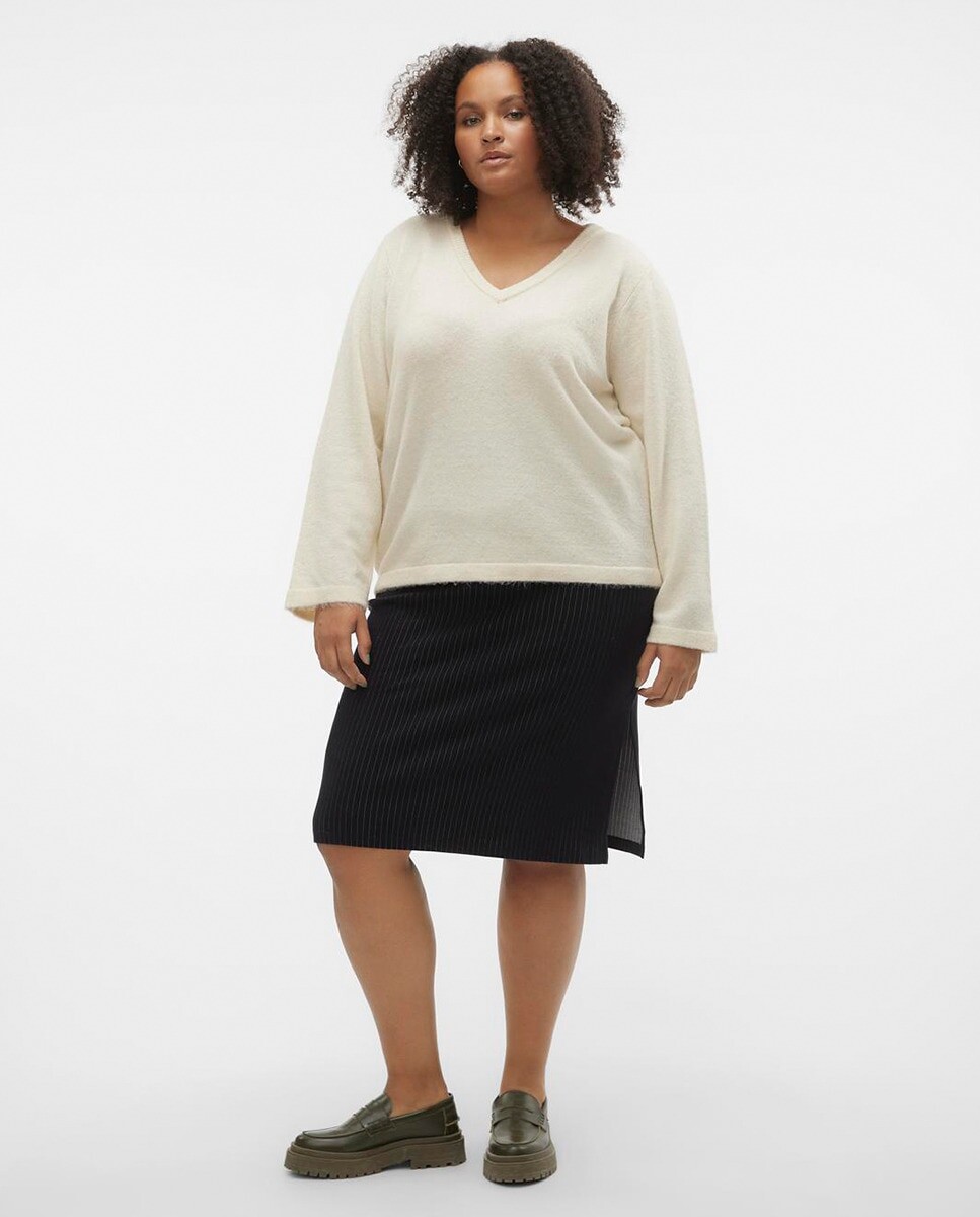 

Приталенная юбка миди Vero Moda Curve, черный