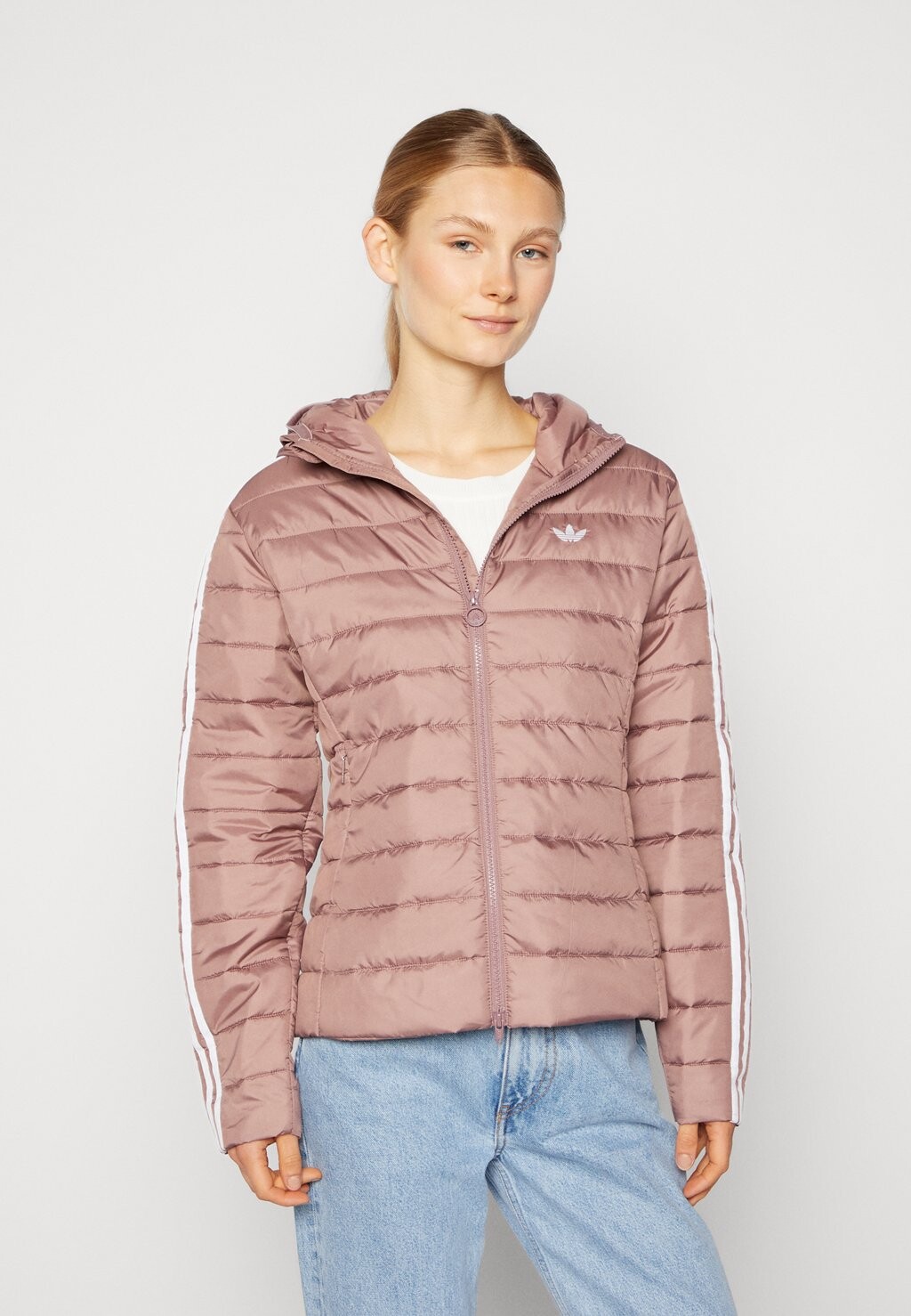 

Легкая куртка adidas Originals, коричневый