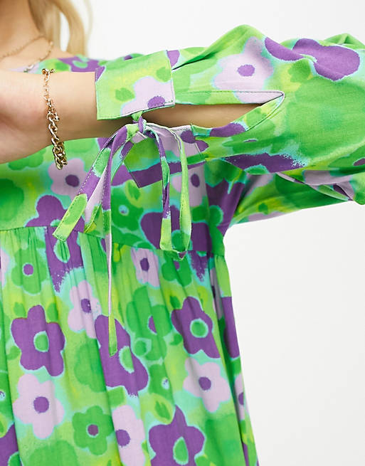 Свободное платье средней длины с зелено-фиолетовым цветочным принтом Native Youth