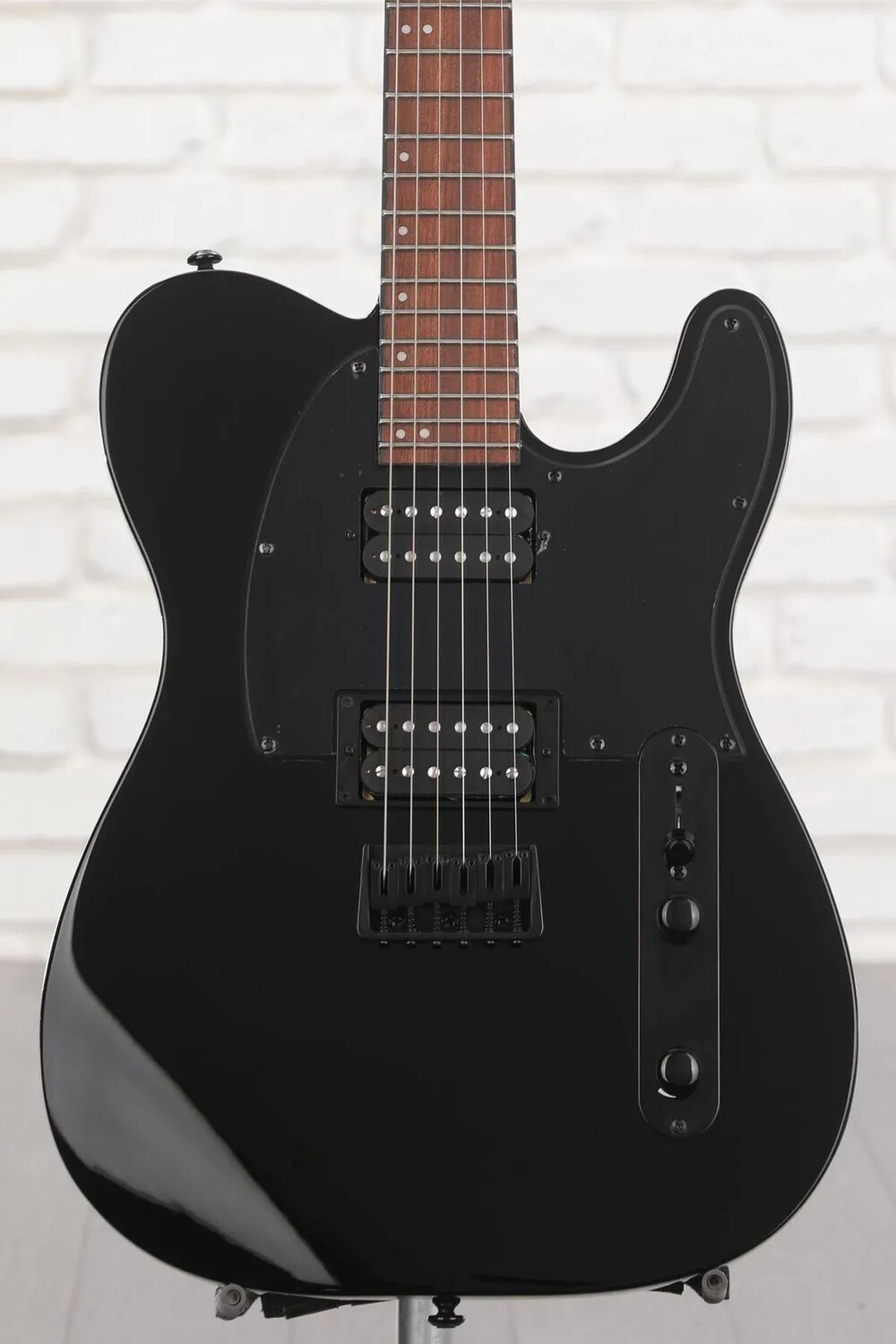 

Новая электрогитара ESP LTD TE-200 - черная