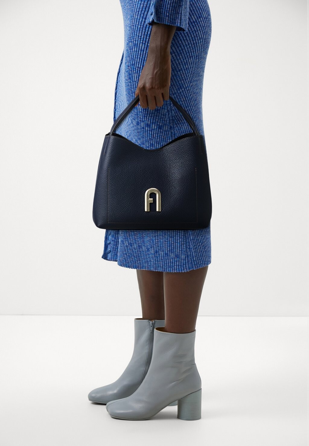 

Сумка PRIMULA HOBO Furla, цвет mediterraneo